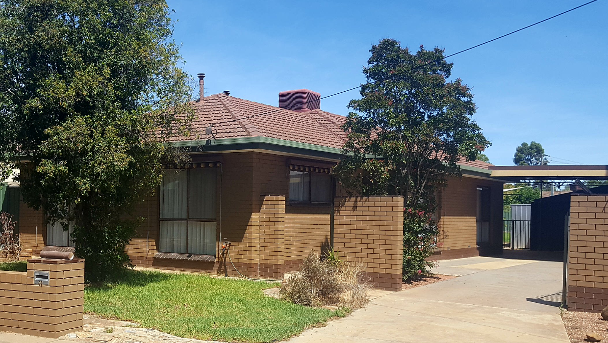Houses for sale Kangaroo Flat